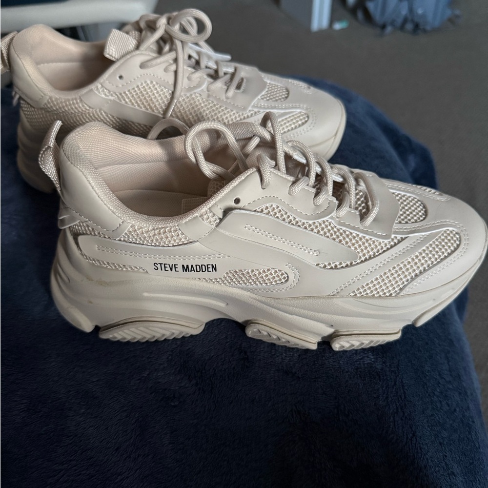 Steve Madden Cream Athletic Sneakers